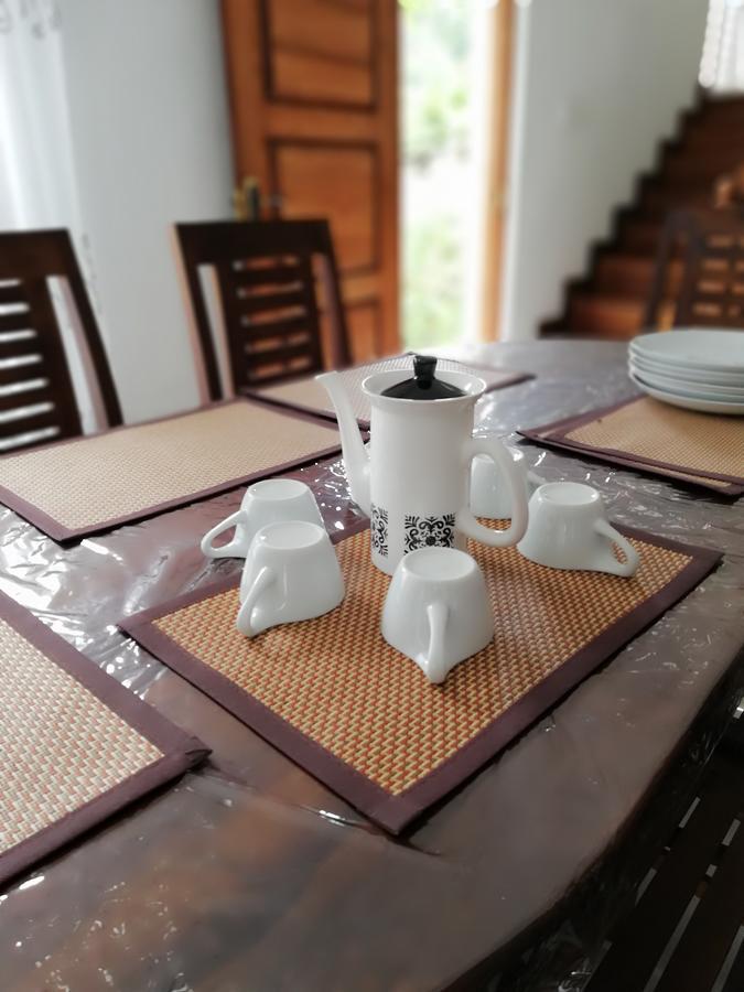 Air Port 5 Minutes Super Clean Upul Bed & Breakfast Negombo Ngoại thất bức ảnh